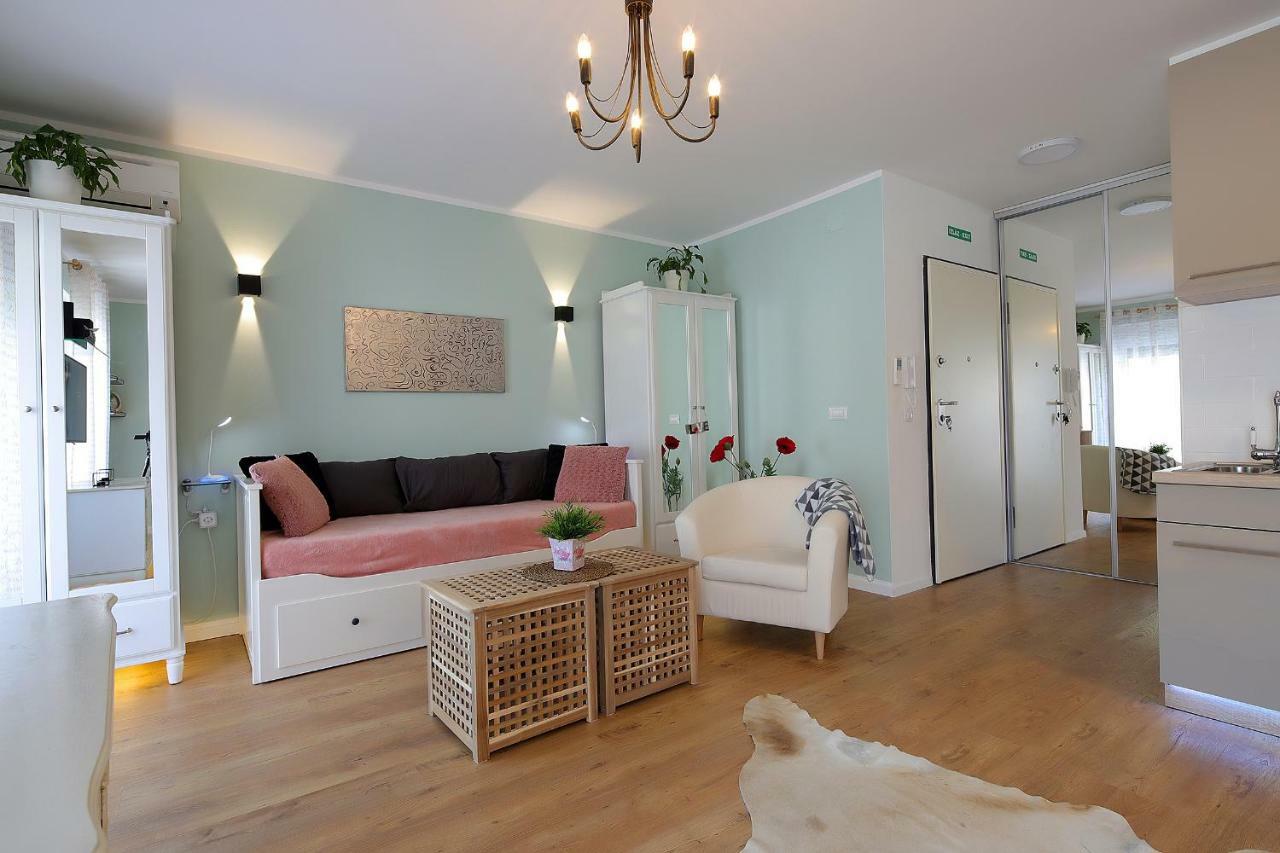 Studio Apartment Ada 2 Rijeka Extérieur photo